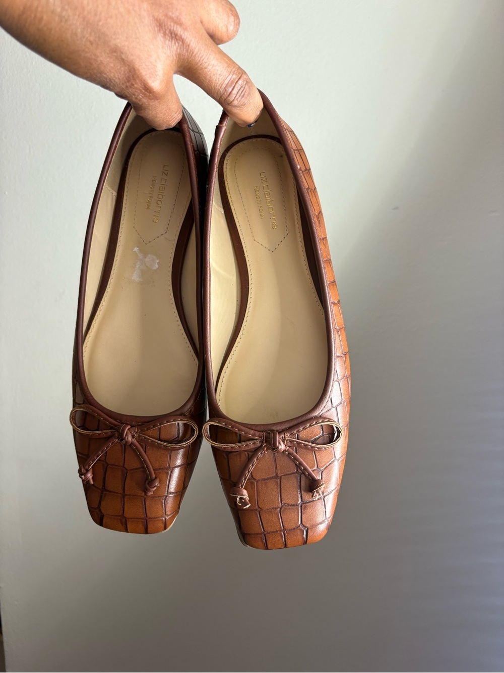 Liz Claiborne Brown Croc-Embossed Leather Ballet Flats